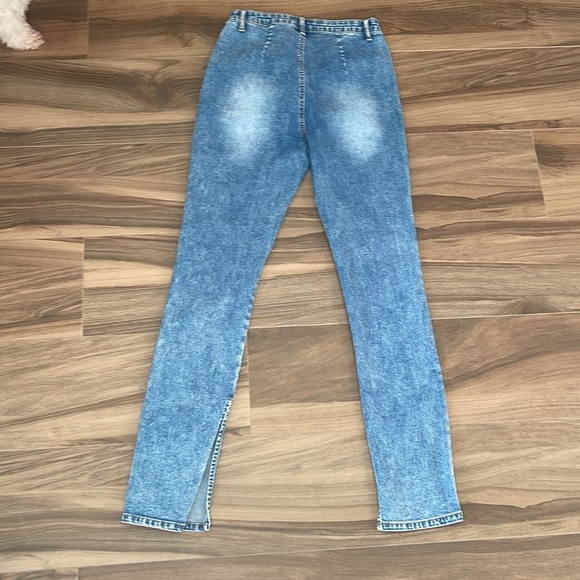 High Wasted Skinny Jean - Picture 5 of 7